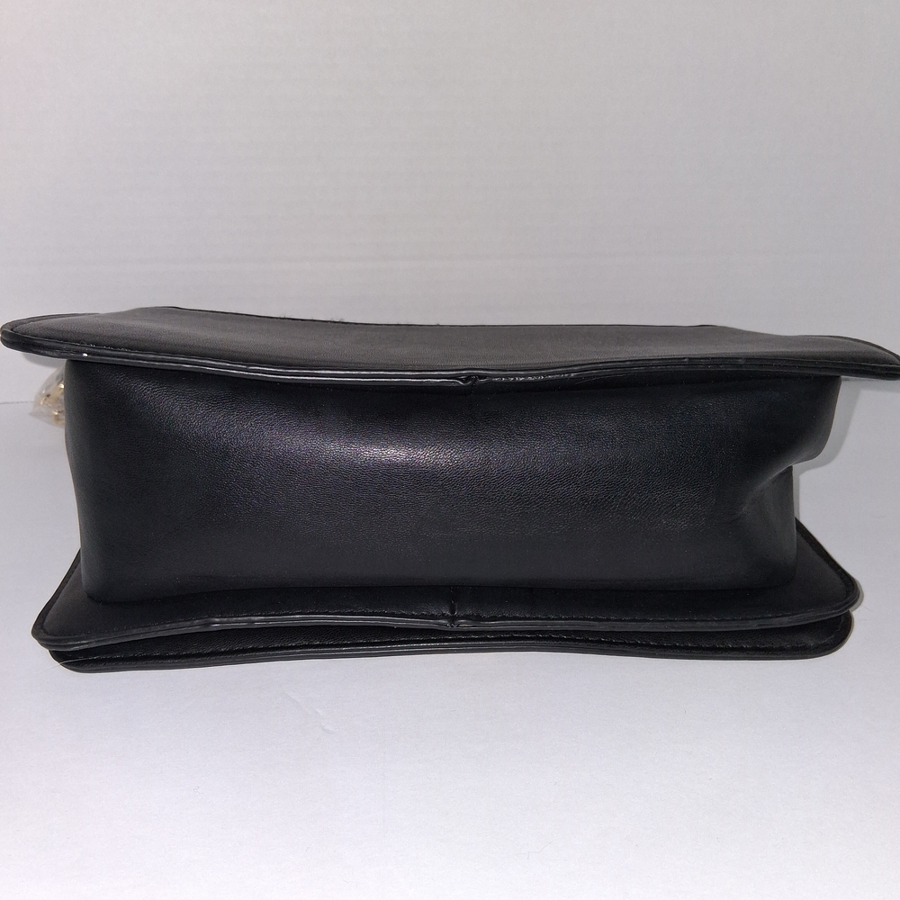 Badgley Mischka Black and White Twead Crossbody Bag - Picture 4 of 10
